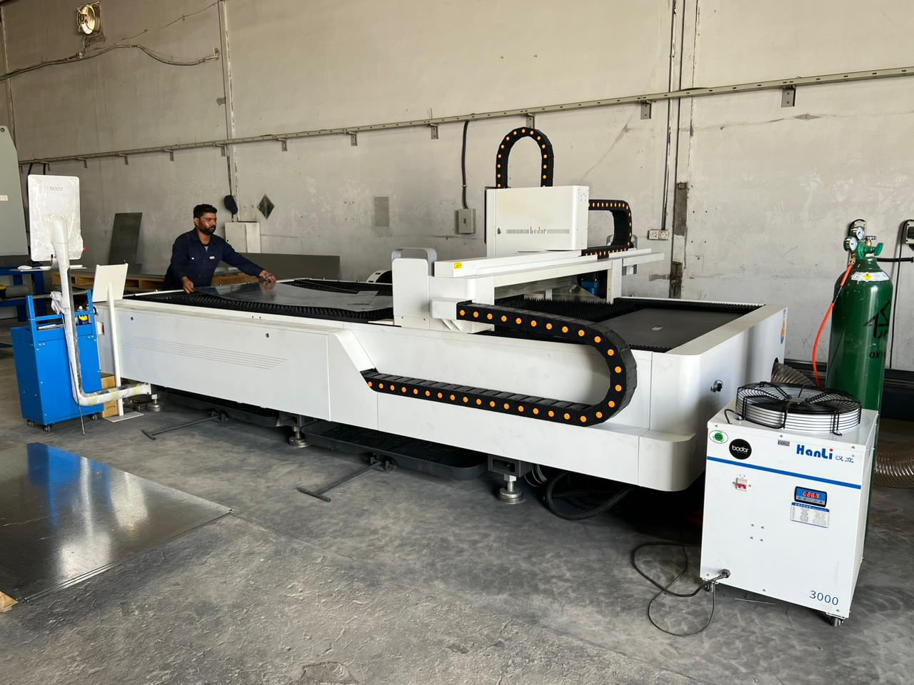  مصنع أعمال عون لمنتجات الحديد 