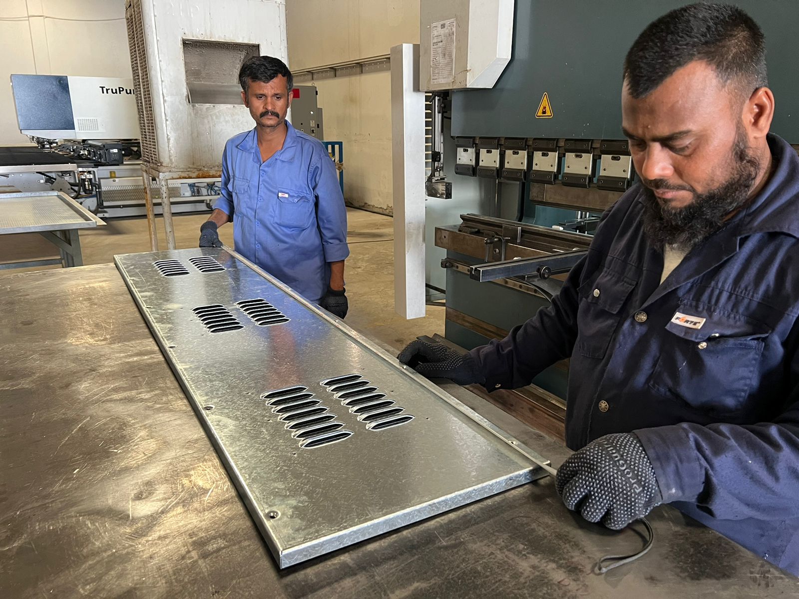  مصنع أعمال عون لمنتجات الحديد 